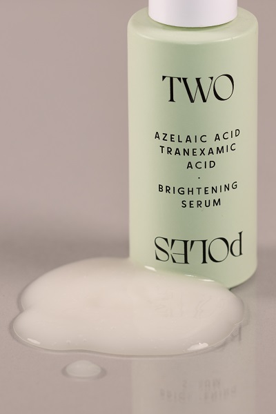 TWO POLES BRIGHTENING SERUM