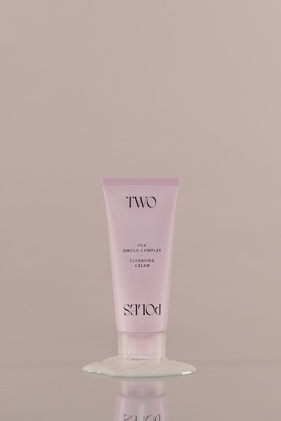 TWO POLES 100 CLEASING CREAM